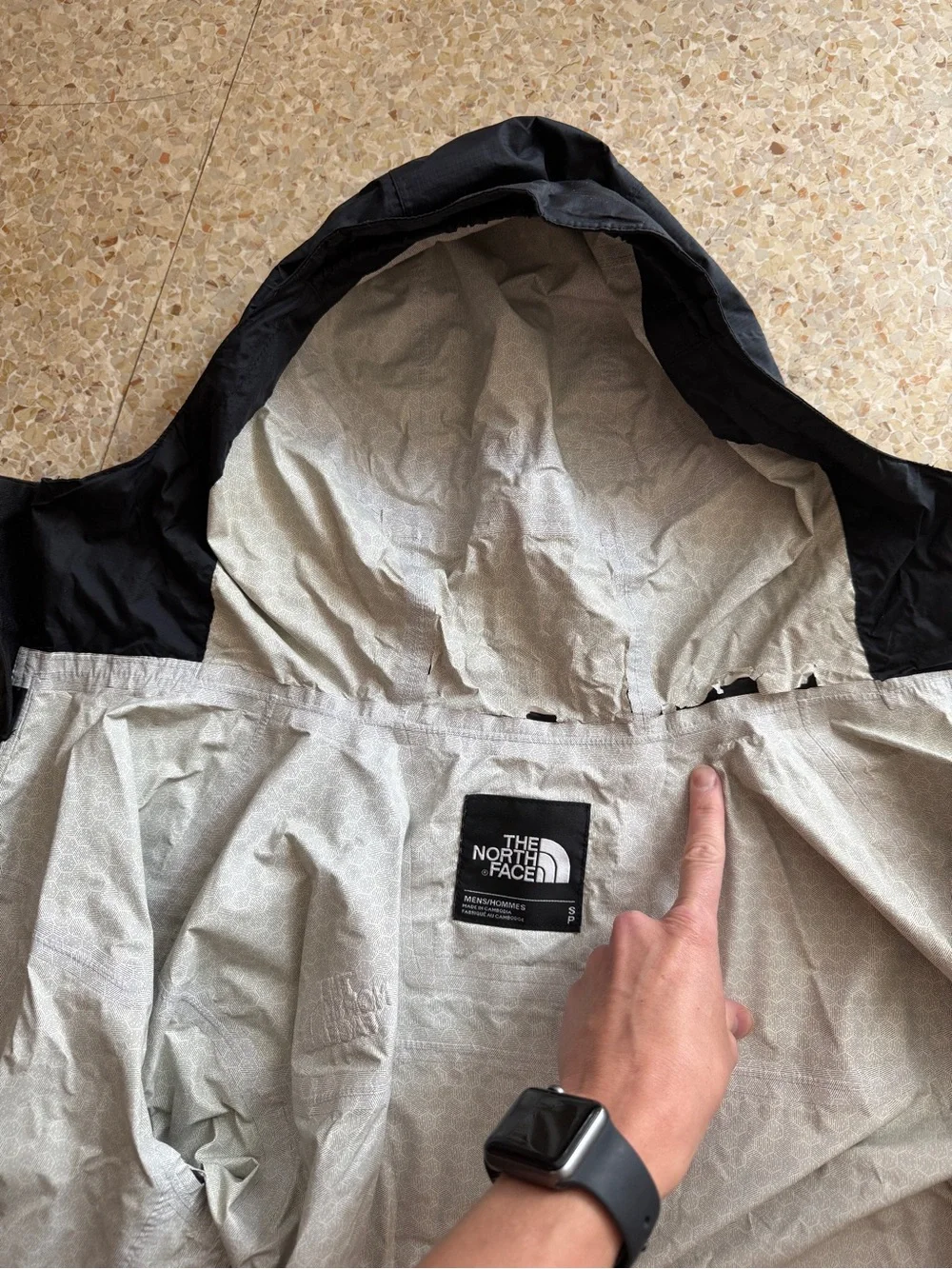 The North Face Men’s Hooded Rain Jacket - Black & Burgundy